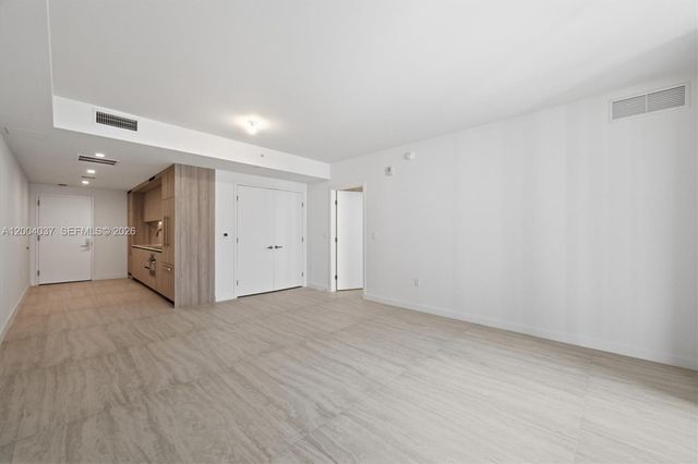 77 SE 5th Street 2614, Miami, FL 33131