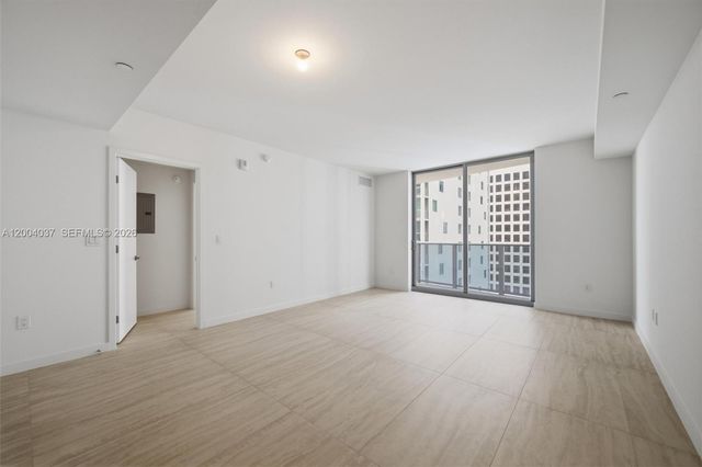 77 SE 5th Street 2614, Miami, FL 33131