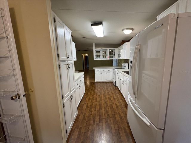 616 KLICKETY KLAK, Valrico, FL 33594