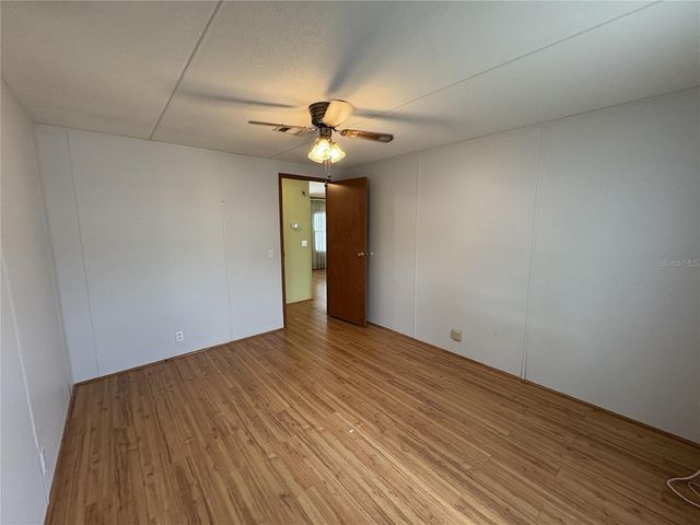 616 KLICKETY KLAK, Valrico, FL 33594