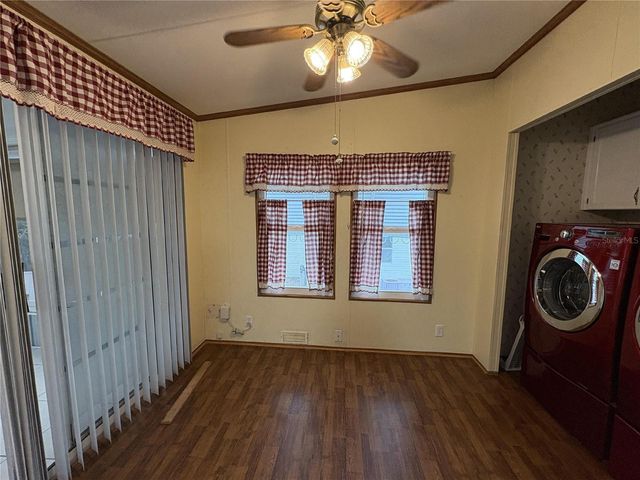 616 KLICKETY KLAK, Valrico, FL 33594