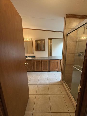 616 KLICKETY KLAK, Valrico, FL 33594