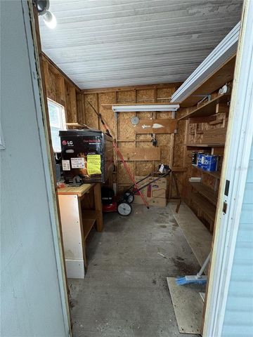 616 KLICKETY KLAK, Valrico, FL 33594