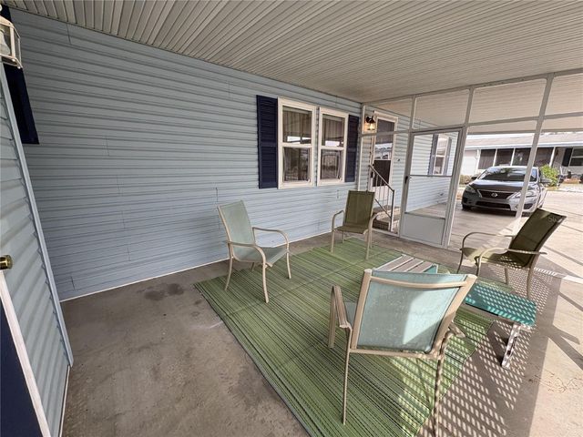 616 KLICKETY KLAK, Valrico, FL 33594