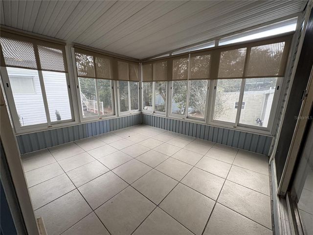 616 KLICKETY KLAK, Valrico, FL 33594