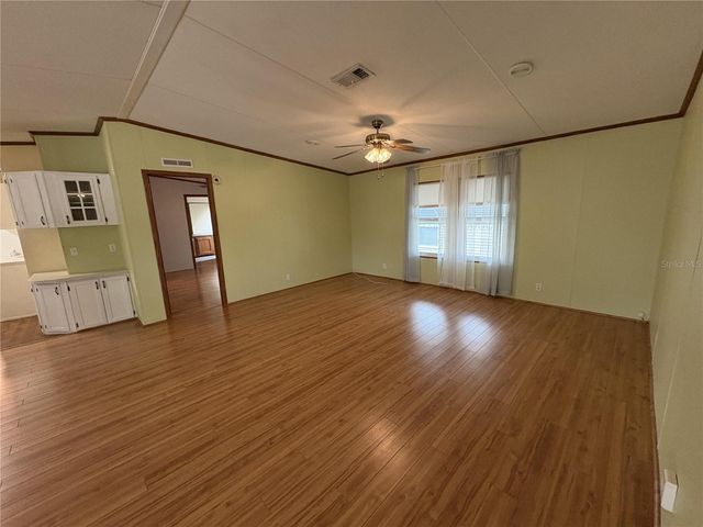 616 KLICKETY KLAK, Valrico, FL 33594