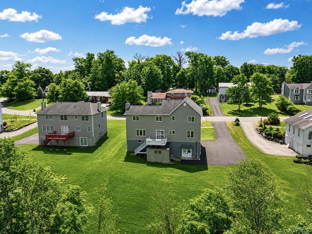 11 Oakridge Road, Middletown, NY 10940
