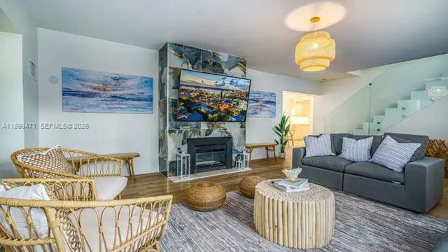 320 Polk Street, Hollywood, FL 33019