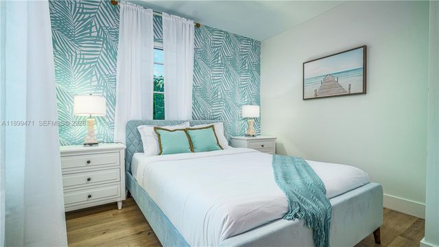 320 Polk Street, Hollywood, FL 33019