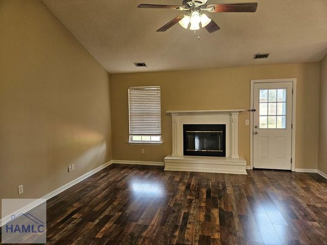 1918 Salisbury Way, Hinesville, GA 31313