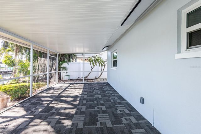 1466 51ST AVENUE NE, St Petersburg, FL 33703