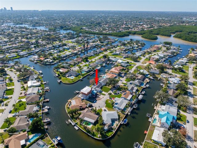 1466 51ST AVENUE NE, St Petersburg, FL 33703