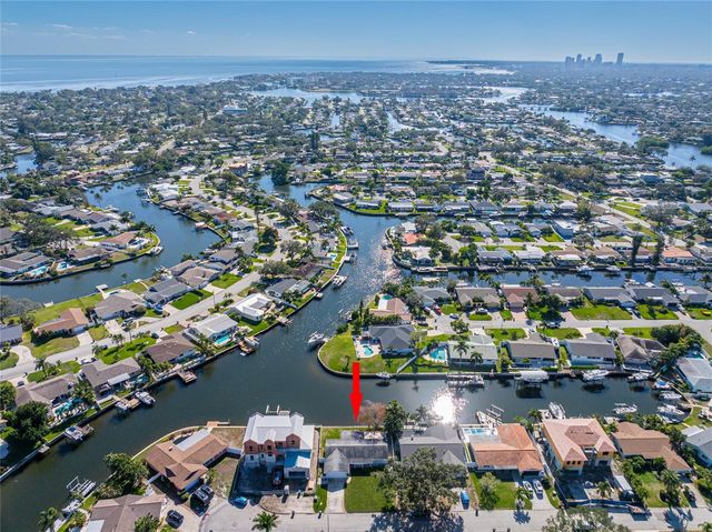 1466 51ST AVENUE NE, St Petersburg, FL 33703