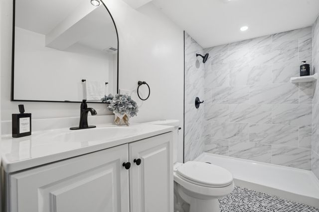 6936 Magoun Avenue, Hammond, IN 46324