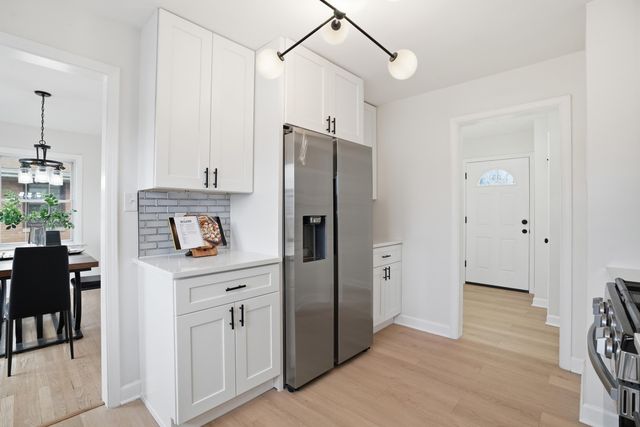 6936 Magoun Avenue, Hammond, IN 46324