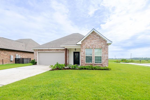 295 Peacock Pointe, Thibodaux, LA 70301