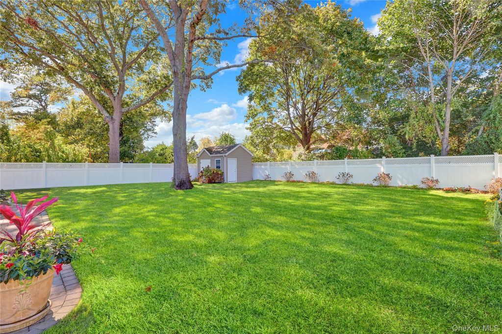 1456 Pine Acres Boulevard, Bay Shore, NY 11706 — photo 5