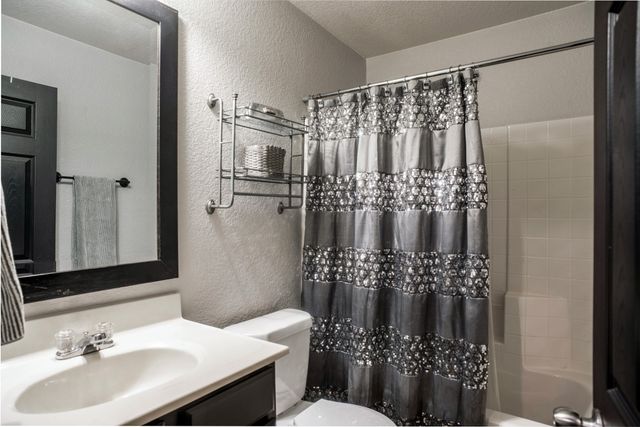 6112 Tilapia Drive, Fort Worth, TX 76179