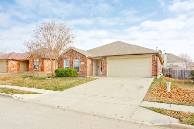 6112 Tilapia Drive, Fort Worth, TX 76179