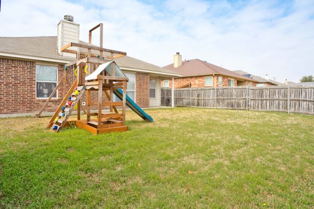 6112 Tilapia Drive, Fort Worth, TX 76179