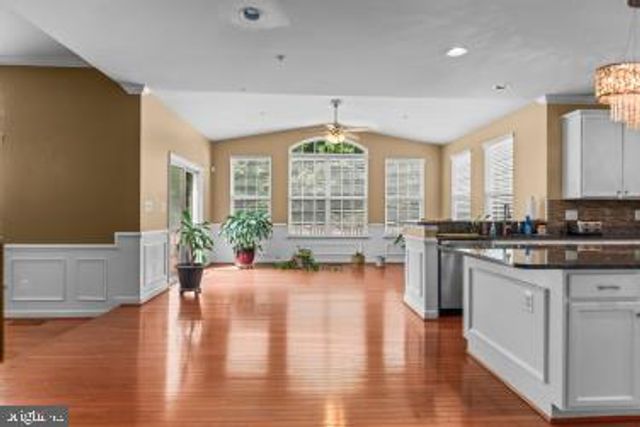 8418 POPLAR HILL DR, Clinton, MD 20735