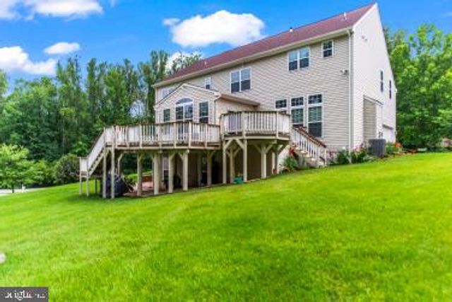 8418 POPLAR HILL DR, Clinton, MD 20735
