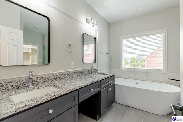 227 Evergreen Garden, Elizabethtown, KY 42701