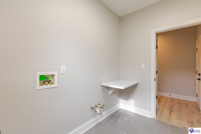 227 Evergreen Garden, Elizabethtown, KY 42701