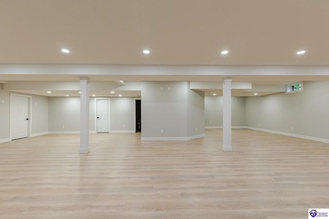227 Evergreen Garden, Elizabethtown, KY 42701