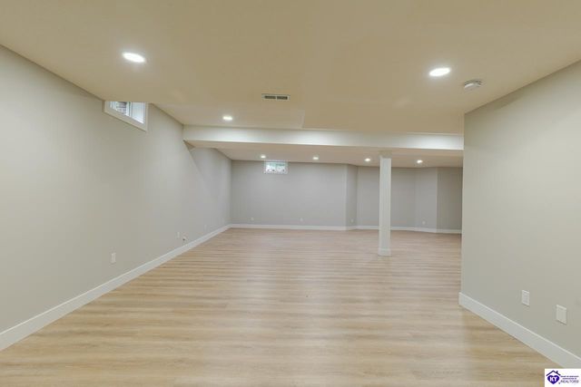 227 Evergreen Garden, Elizabethtown, KY 42701