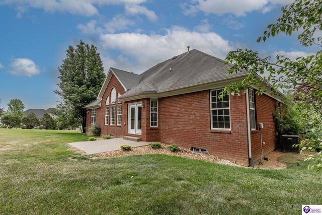 227 Evergreen Garden, Elizabethtown, KY 42701