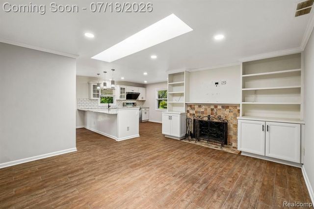 4855 Butler Drive, Troy, MI 48085