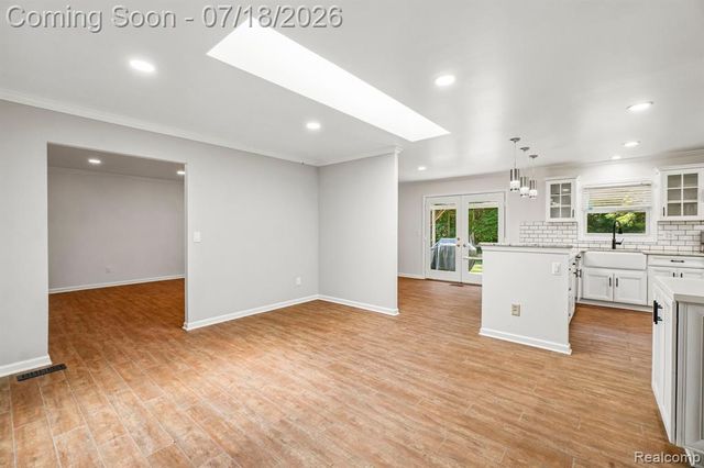 4855 Butler Drive, Troy, MI 48085