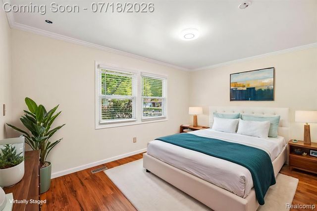 4855 Butler Drive, Troy, MI 48085