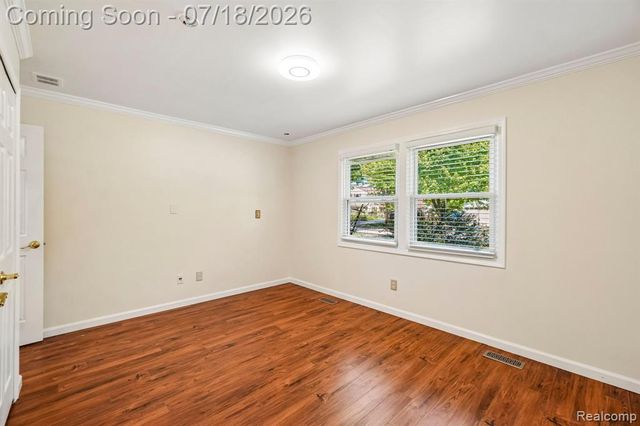 4855 Butler Drive, Troy, MI 48085