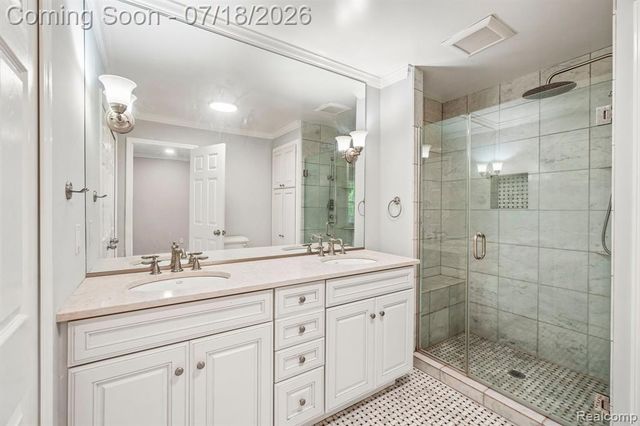 4855 Butler Drive, Troy, MI 48085