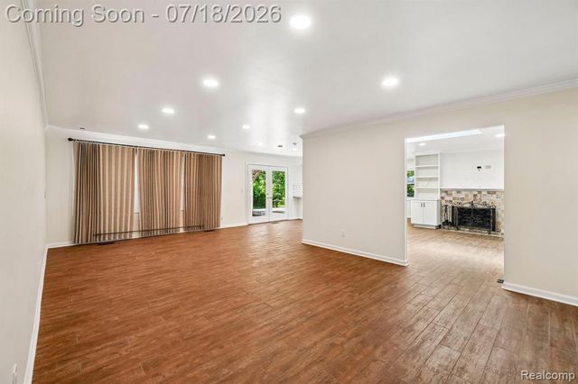 4855 Butler Drive, Troy, MI 48085