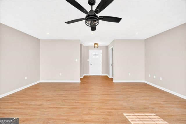 2243 Hillwood Court, Lizella, GA 31052