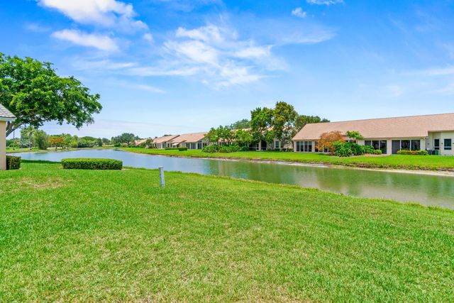 7772 Rockford Road, Boynton Beach, FL 33472