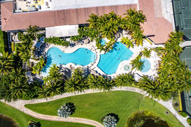 7772 Rockford Road, Boynton Beach, FL 33472