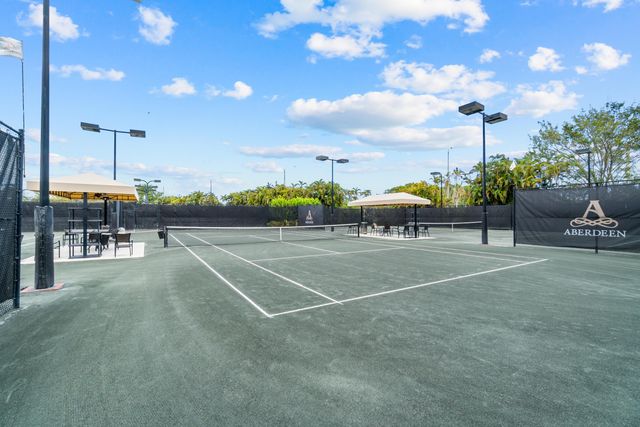 7772 Rockford Road, Boynton Beach, FL 33472