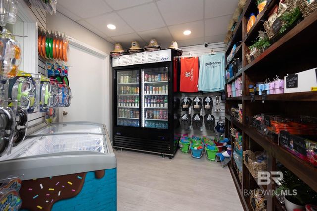 533 W Beach Boulevard 404, Gulf Shores, AL 36542