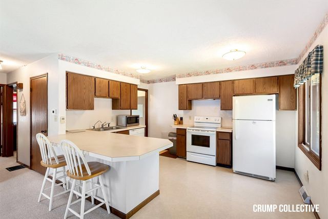 3410 Benjamin Avenue, Grand Rapids, MI 49525
