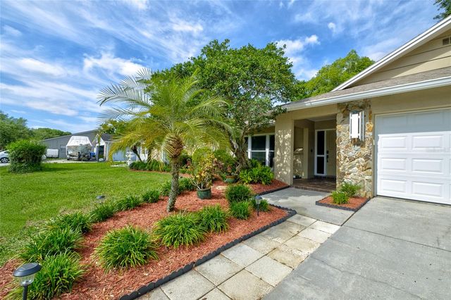 3210 TARABROOK DRIVE, Tampa, FL 33618