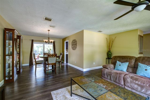 3210 TARABROOK DRIVE, Tampa, FL 33618