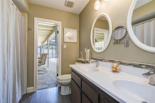 3210 TARABROOK DRIVE, Tampa, FL 33618