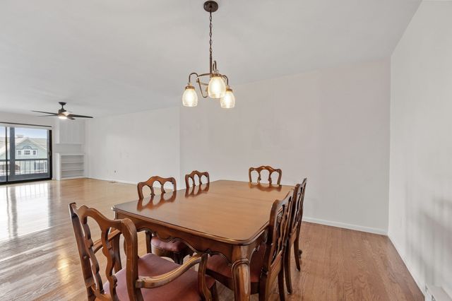 234 Nesmith St 14, Lowell, MA 01852