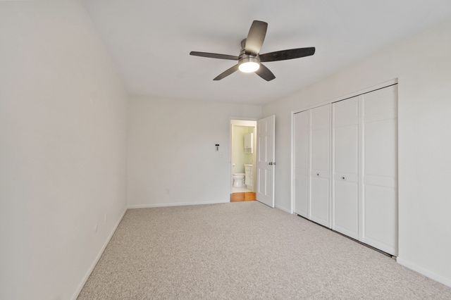 234 Nesmith St 14, Lowell, MA 01852
