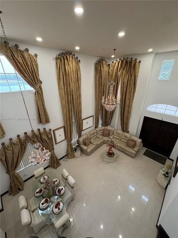 15375 SW 93rd Ln, Miami, FL 33196