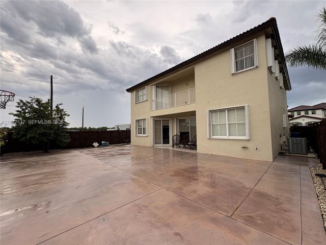 15375 SW 93rd Ln, Miami, FL 33196